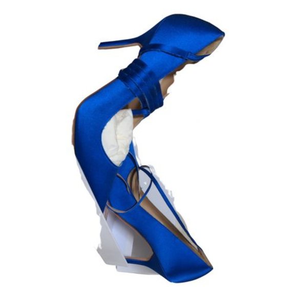 Manolo Blanhik X Vetements limited edition wrap Satin Pumps - Picture 6 of 7